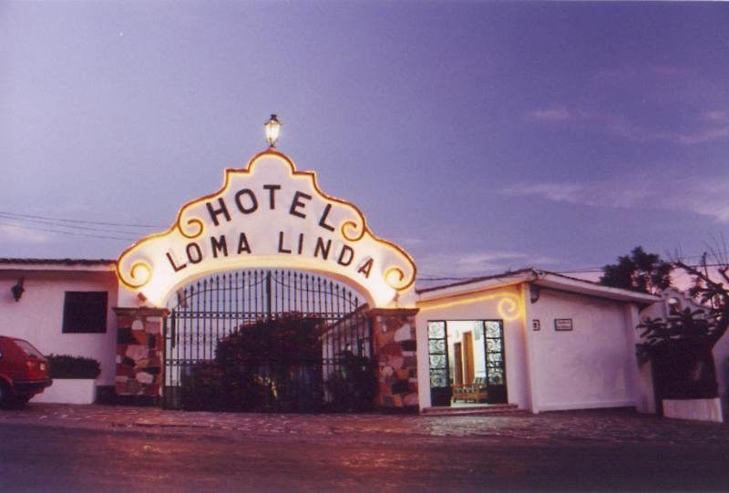 Hotel Loma Linda Taxco ภายนอก รูปภาพ